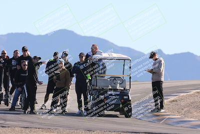 media/Dec-04-2025-Racers Edge (Thu) [[5ebc9f124d]]/1-Track Walk/